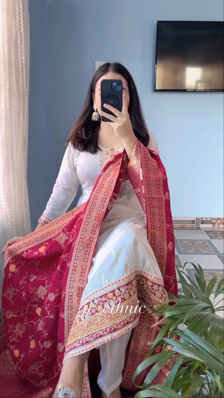 Fendy Rajsi Zari Kanjivaram kurta Set